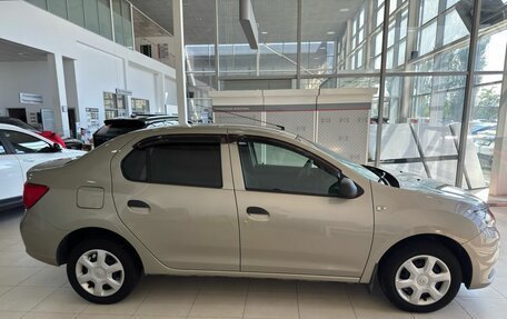 Renault Logan II, 2018 год, 999 900 рублей, 3 фотография