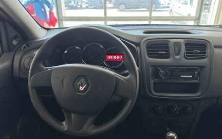 Renault Logan II, 2018 год, 999 900 рублей, 5 фотография