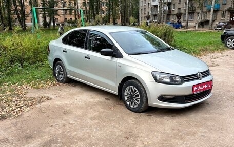 Volkswagen Polo VI (EU Market), 2012 год, 600 000 рублей, 1 фотография