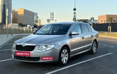 Skoda Superb III рестайлинг, 2013 год, 1 325 000 рублей, 1 фотография