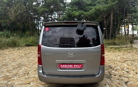 Hyundai Grand Starex Grand Starex I рестайлинг 2, 2019 год, 4 100 000 рублей, 7 фотография