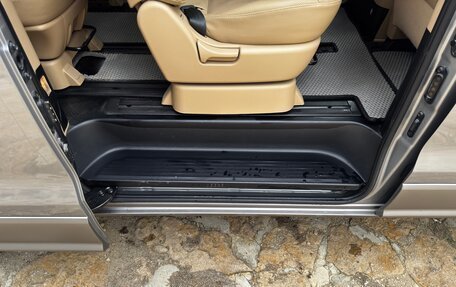 Hyundai Grand Starex Grand Starex I рестайлинг 2, 2019 год, 4 100 000 рублей, 13 фотография