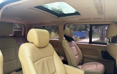 Hyundai Grand Starex Grand Starex I рестайлинг 2, 2019 год, 4 100 000 рублей, 11 фотография