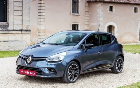 Renault Clio IV рестайлинг, 2019 год, 1 050 000 рублей, 1 фотография