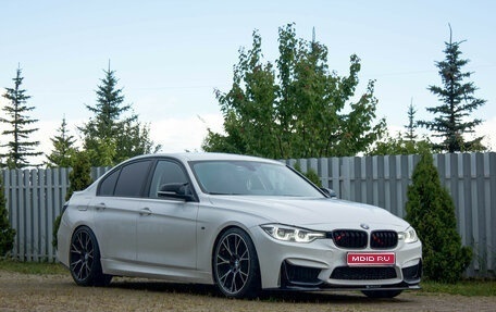 BMW 3 серия, 2018 год, 2 390 000 рублей, 1 фотография