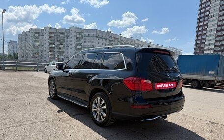 Mercedes-Benz GL-Класс, 2013 год, 2 650 000 рублей, 4 фотография