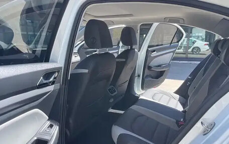 Volkswagen Bora, 2023 год, 1 710 000 рублей, 13 фотография
