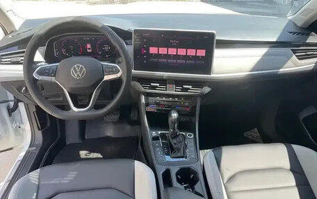 Volkswagen Bora, 2023 год, 1 710 000 рублей, 9 фотография