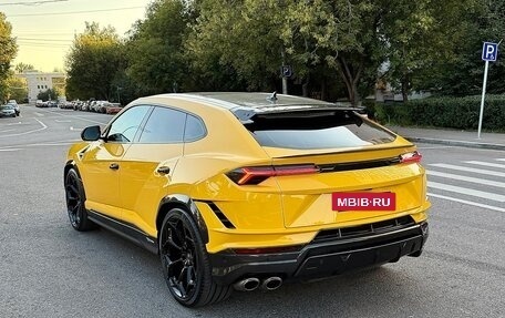 Lamborghini Urus I, 2023 год, 29 000 000 рублей, 7 фотография