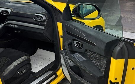 Lamborghini Urus I, 2023 год, 29 000 000 рублей, 20 фотография