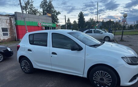Renault Sandero II рестайлинг, 2017 год, 449 000 рублей, 5 фотография