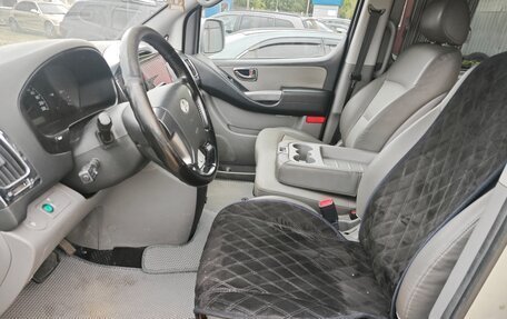Hyundai Grand Starex Grand Starex I рестайлинг 2, 2007 год, 900 000 рублей, 7 фотография