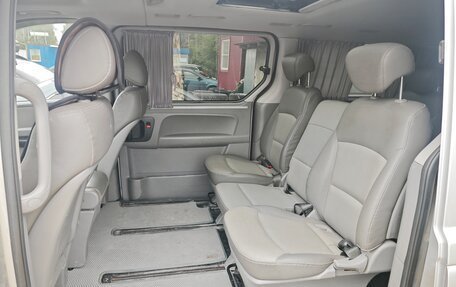 Hyundai Grand Starex Grand Starex I рестайлинг 2, 2007 год, 900 000 рублей, 8 фотография