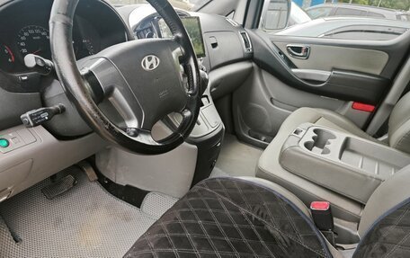Hyundai Grand Starex Grand Starex I рестайлинг 2, 2007 год, 900 000 рублей, 6 фотография