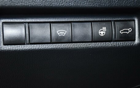 Toyota RAV4, 2020 год, 3 300 000 рублей, 14 фотография