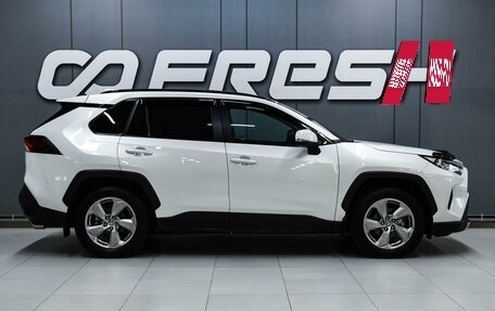 Toyota RAV4, 2020 год, 3 300 000 рублей, 23 фотография