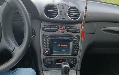 Mercedes-Benz CLK-Класс, 2004 год, 900 000 рублей, 4 фотография