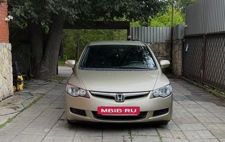 Honda Civic VIII, 2007 год, 750 000 рублей, 3 фотография