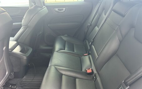 Volvo XC60 II, 2020 год, 3 800 000 рублей, 9 фотография