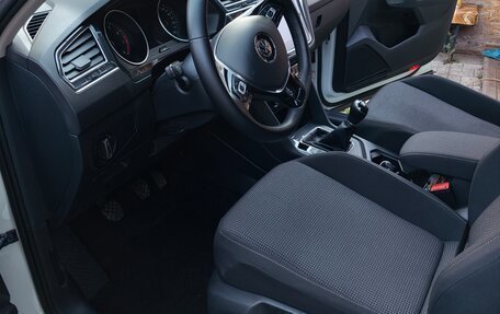 Volkswagen Tiguan II, 2019 год, 2 450 000 рублей, 6 фотография