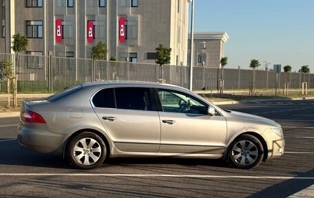 Skoda Superb III рестайлинг, 2013 год, 1 325 000 рублей, 3 фотография