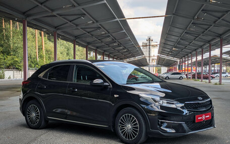 KIA XCeed I, 2021 год, 1 849 500 рублей, 2 фотография