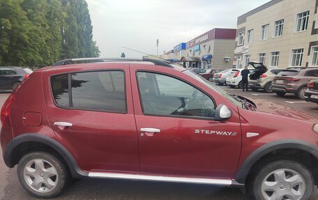 Renault Sandero I, 2012 год, 437 000 рублей, 2 фотография