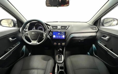 KIA Rio III рестайлинг, 2015 год, 1 100 000 рублей, 14 фотография