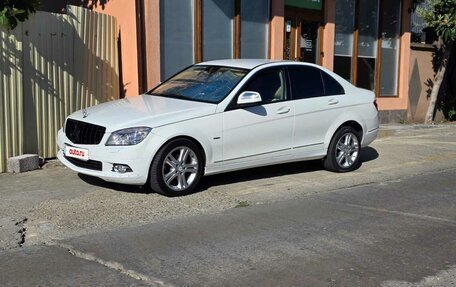 Mercedes-Benz C-Класс, 2008 год, 800 000 рублей, 2 фотография