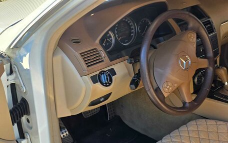 Mercedes-Benz C-Класс, 2008 год, 800 000 рублей, 12 фотография