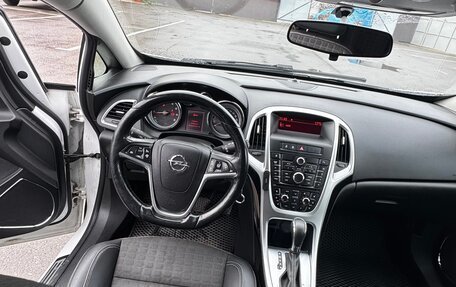 Opel Astra J, 2013 год, 1 200 000 рублей, 18 фотография