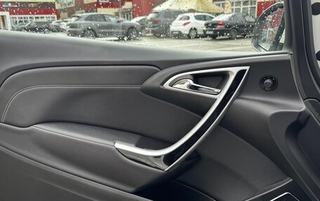 Opel Astra J, 2013 год, 1 200 000 рублей, 14 фотография