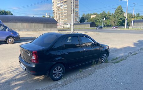 Renault Logan I, 2011 год, 385 000 рублей, 2 фотография
