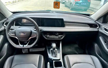 Ford Escort, 2021 год, 1 000 000 рублей, 7 фотография