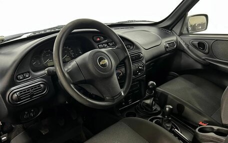 Chevrolet Niva I рестайлинг, 2018 год, 760 000 рублей, 10 фотография