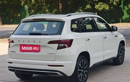 Skoda Karoq I, 2022 год, 1 527 000 рублей, 4 фотография