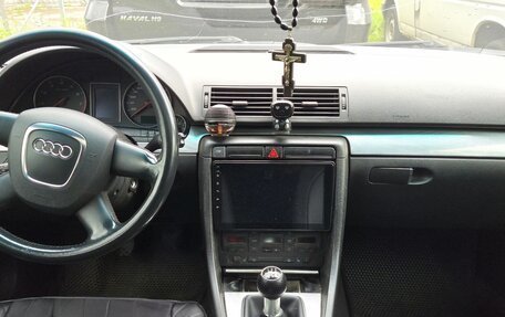 Audi A4, 2002 год, 630 000 рублей, 9 фотография