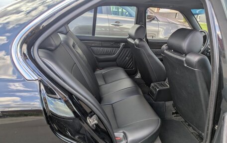 BMW 5 серия, 1991 год, 1 100 000 рублей, 24 фотография