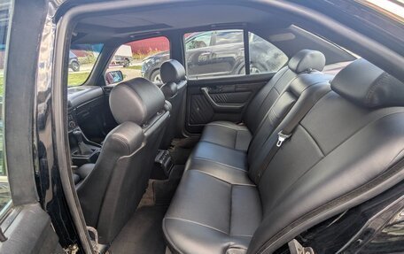 BMW 5 серия, 1991 год, 1 100 000 рублей, 20 фотография