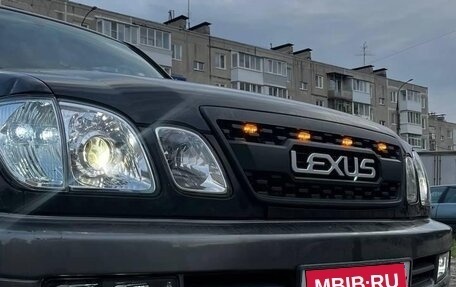 Lexus LX II, 2001 год, 1 950 000 рублей, 3 фотография