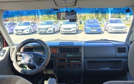 Volkswagen Multivan T4, 1999 год, 1 050 000 рублей, 10 фотография