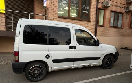 Peugeot Partner II рестайлинг 2, 2011 год, 400 000 рублей, 6 фотография