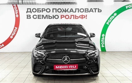 Mercedes-Benz E-Класс, 2021 год, 3 241 000 рублей, 2 фотография