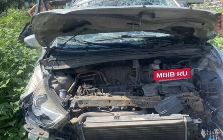 Hyundai ix35 I рестайлинг, 2010 год, 400 000 рублей, 2 фотография