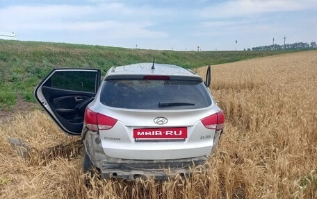 Hyundai ix35 I рестайлинг, 2010 год, 400 000 рублей, 7 фотография
