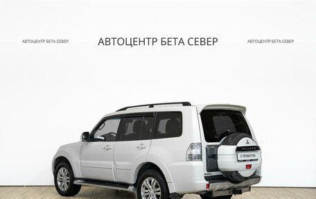 Mitsubishi Pajero IV, 2014 год, 2 193 000 рублей, 4 фотография