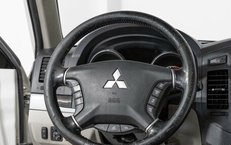 Mitsubishi Pajero IV, 2014 год, 2 193 000 рублей, 7 фотография
