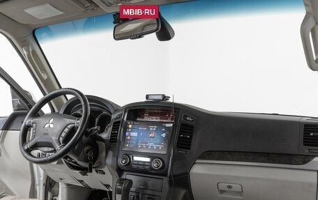 Mitsubishi Pajero IV, 2014 год, 2 193 000 рублей, 9 фотография