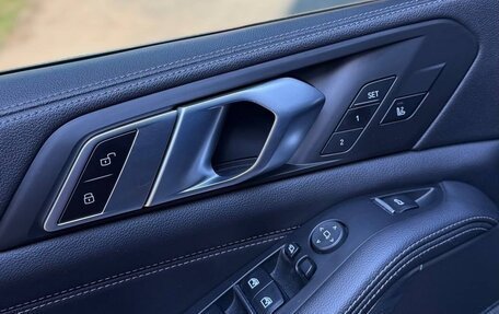 BMW X5, 2019 год, 7 390 000 рублей, 13 фотография