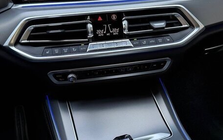BMW X5, 2019 год, 7 390 000 рублей, 11 фотография
